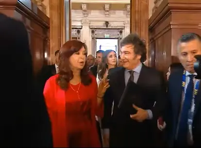 El incipiente pacto Milei-Cristina que incomoda a todos